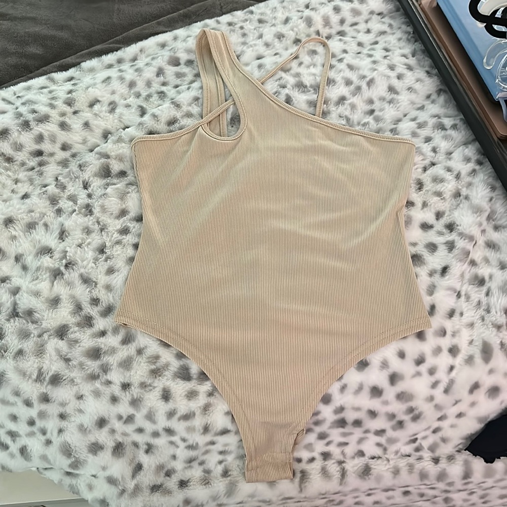 cream bodysuit